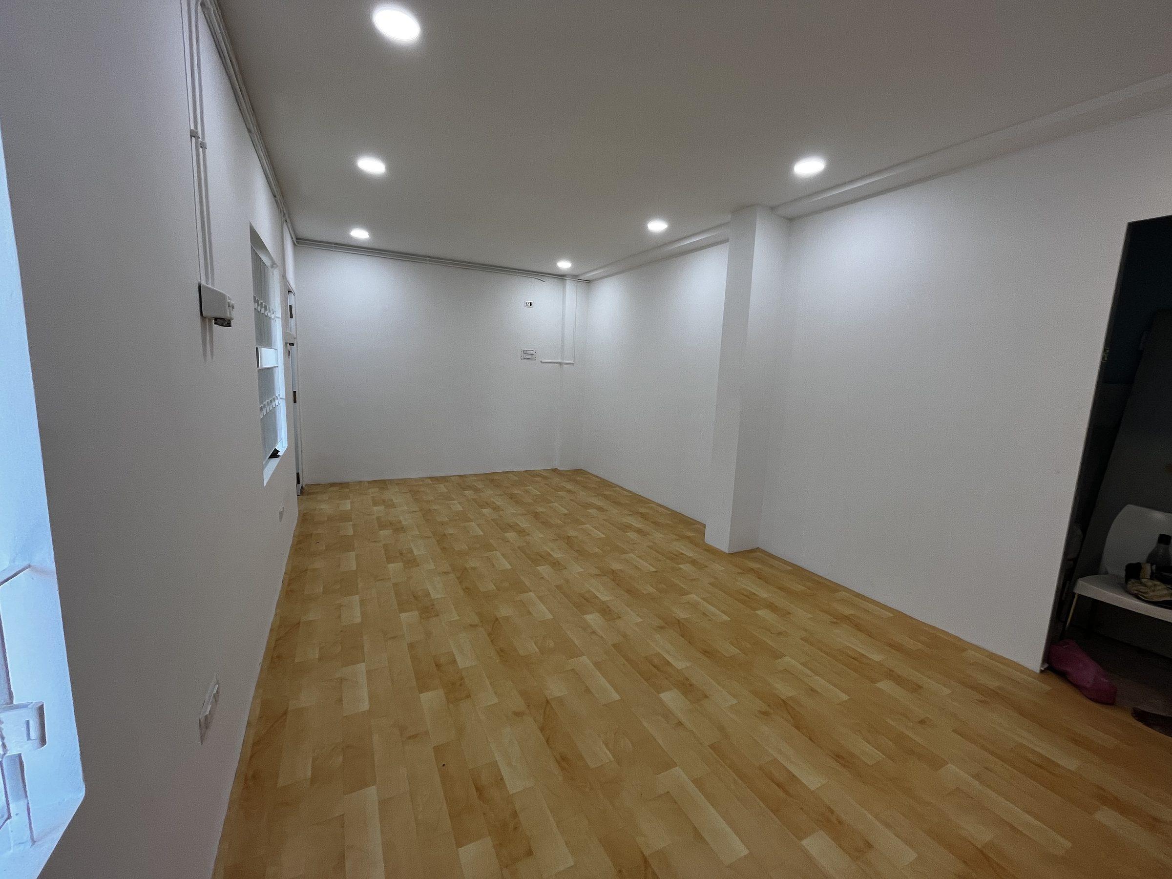 CSK Physiotherapy, Arumbakkam, Chennai, clinic interior by Pencil Studio (7)