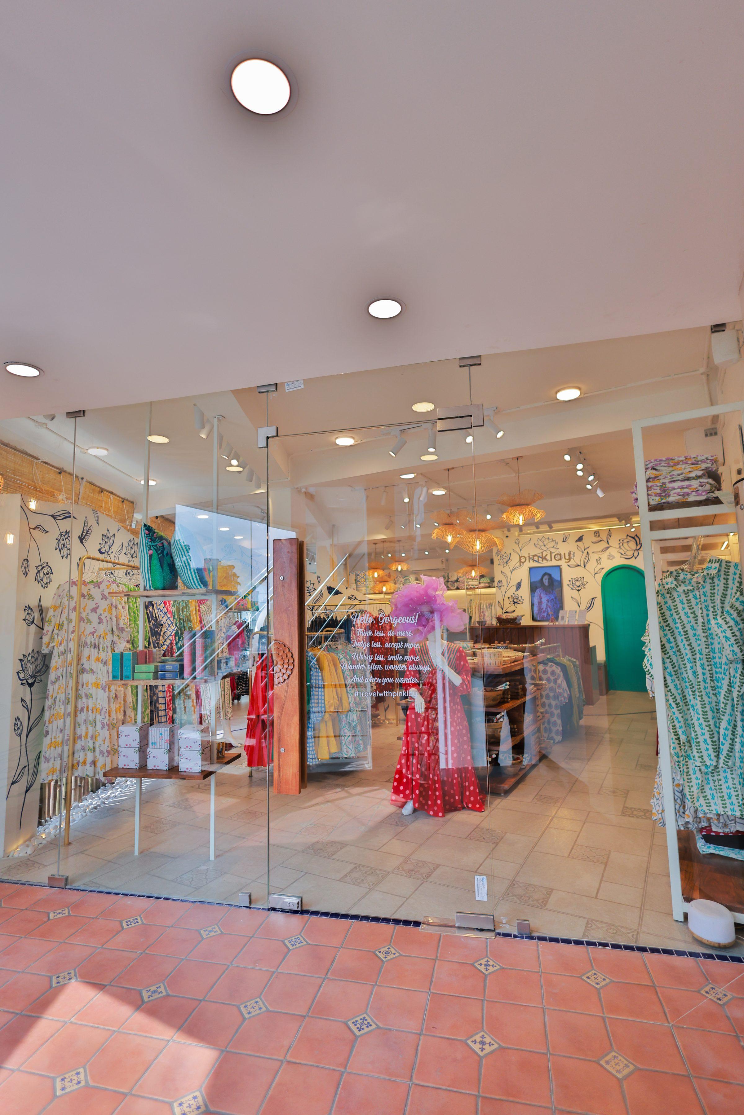 Pinklay, Khader Nawaz Khan Road, Chennai, retail interior by Pencil Studio (7)